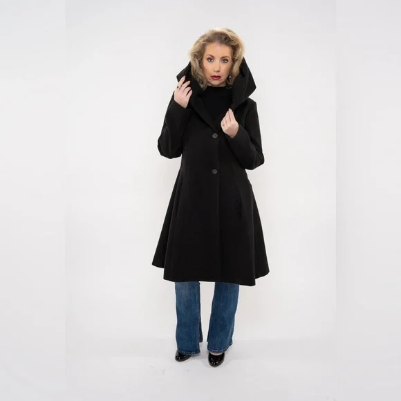 Coat - Picture 6 of 9